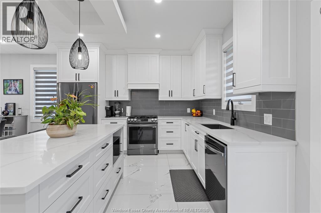 1067 Maple Avenue, Kingsville, Ontario  N9Y 3T5 - Photo 13 - 25027200