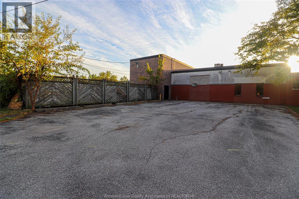 2130 South Pacific Avenue Unit# 2, Windsor, Ontario  N8X 2A3 - Photo 32 - 25027287