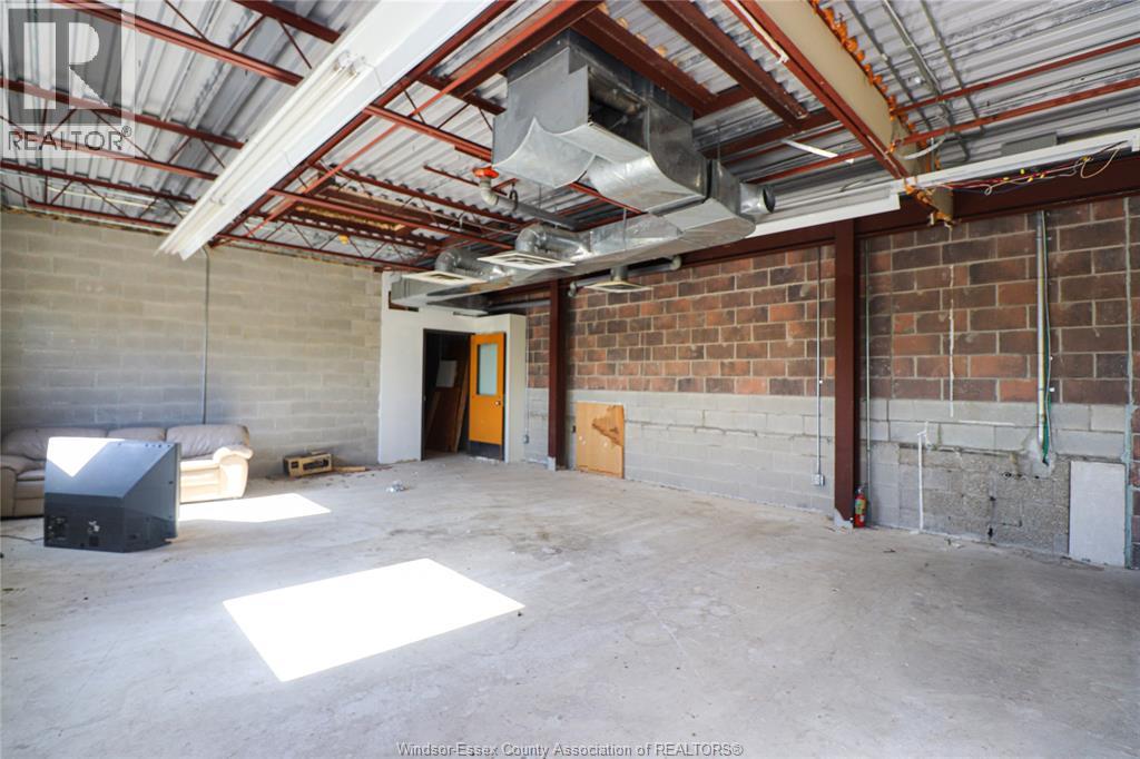 2130 South Pacific Avenue Unit# 2, Windsor, Ontario  N8X 2A3 - Photo 34 - 25027287