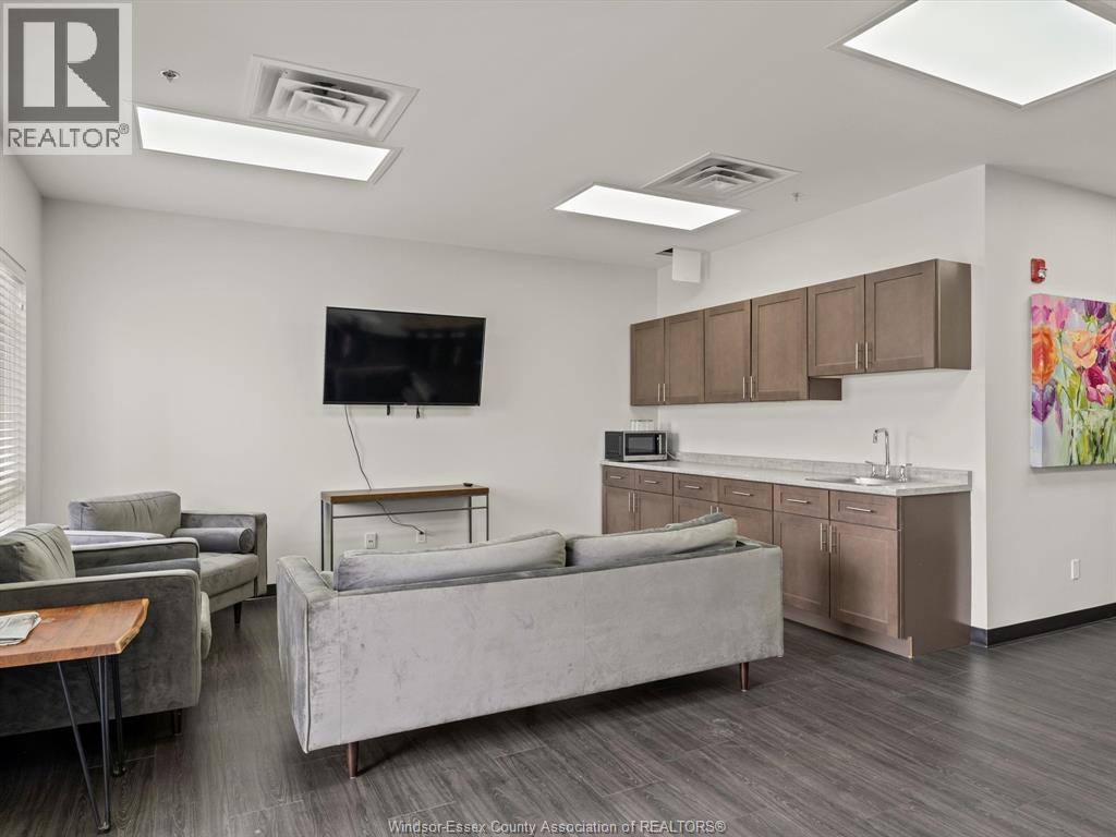 22 Victor Street Unit# 201, Essex, Ontario  N8W 1J7 - Photo 27 - 25027656