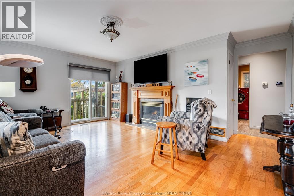 6121 Emerson Avenue, Lakeshore, Ontario  N0P 1J0 - Photo 3 - 25027806