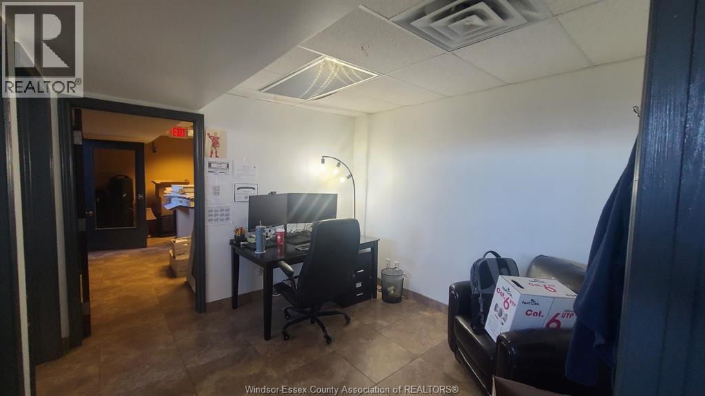 4960 Walker Road Unit# 3, Tecumseh, Ontario  N0R 1L0 - Photo 16 - 25027445