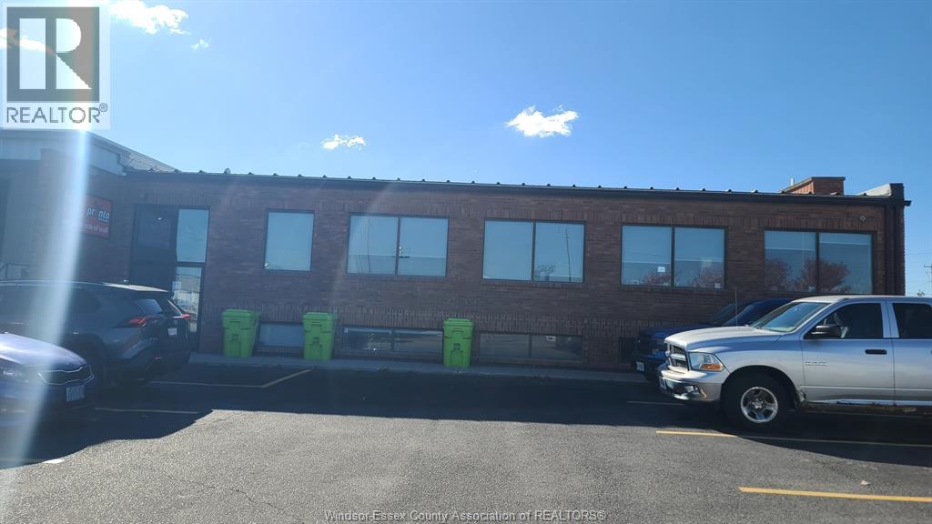 4960 Walker Road Unit# 3, Tecumseh, Ontario  N0R 1L0 - Photo 2 - 25027445