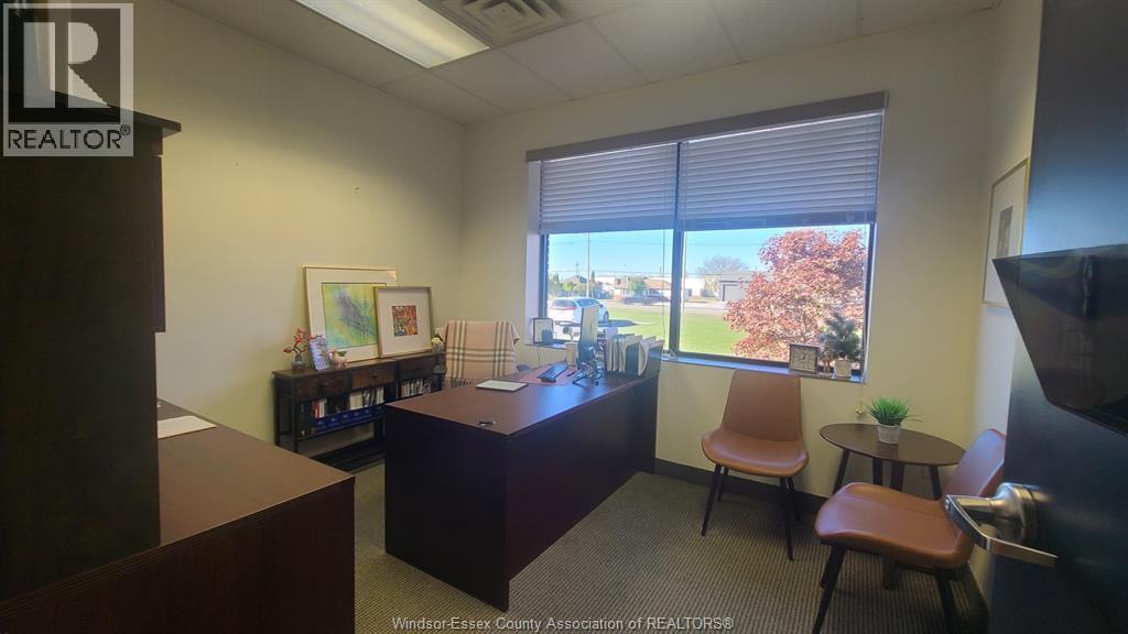 4960 Walker Road Unit# 2, Tecumseh, Ontario  N0R 1L0 - Photo 15 - 25027431