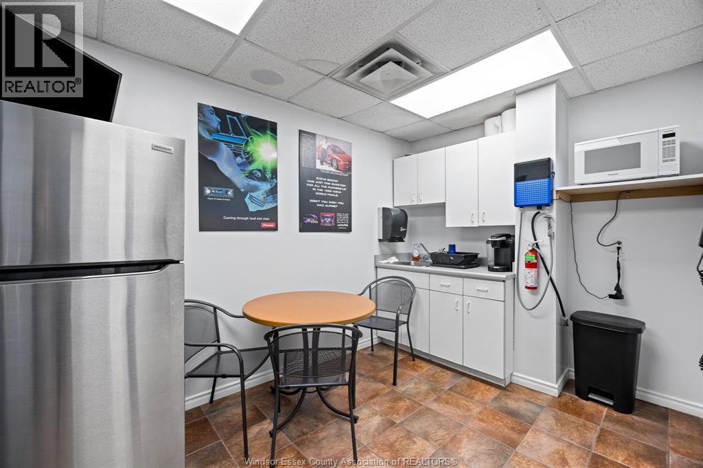 4510 Rhodes Unit# 330, Windsor, Ontario  N8X 5K5 - Photo 8 - 25027999