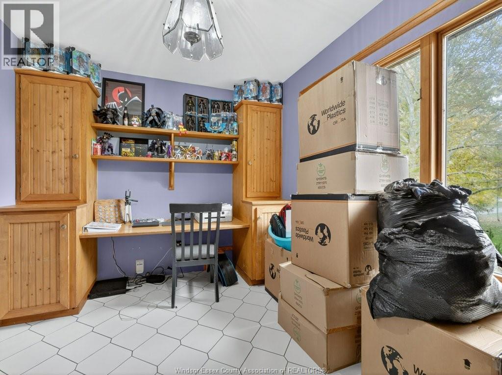 2495 Division Road North, Kingsville, Ontario  N9Y 2E5 - Photo 18 - 25028053