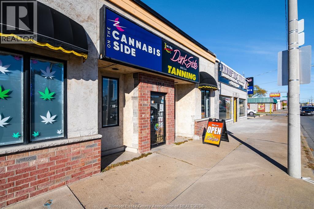 4756 Tecumseh ROAD, Windsor, Ontario