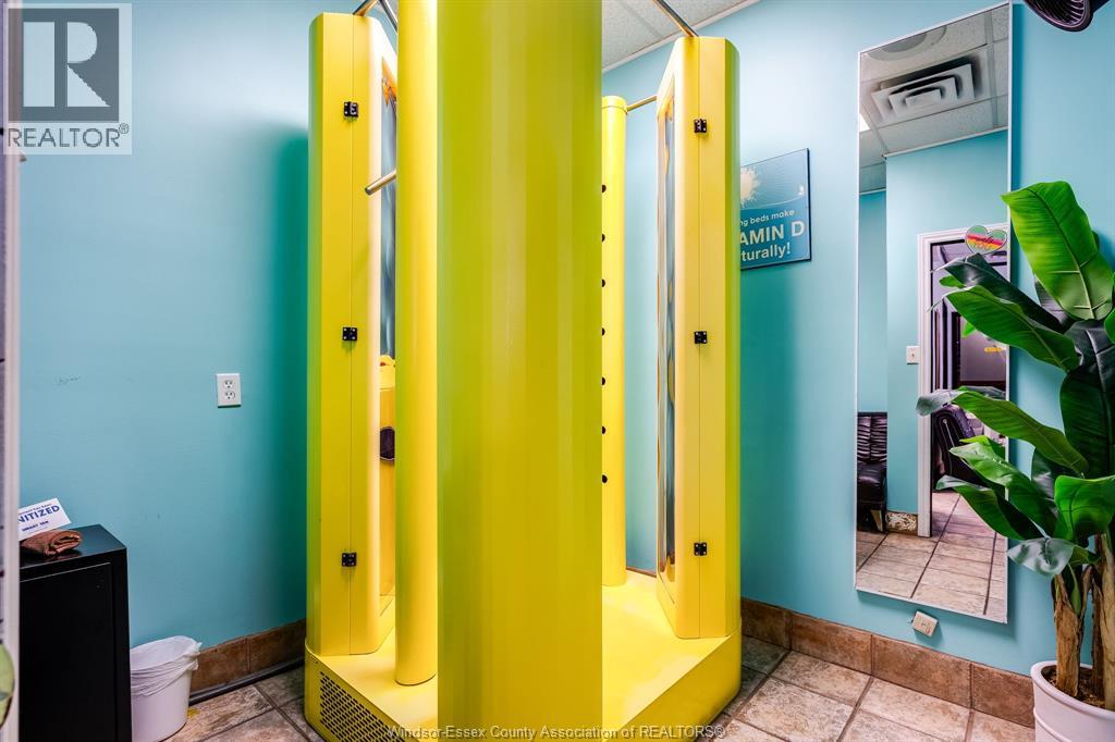 4756 Tecumseh Road, Windsor, Ontario  N8T 1B7 - Photo 29 - 25028189