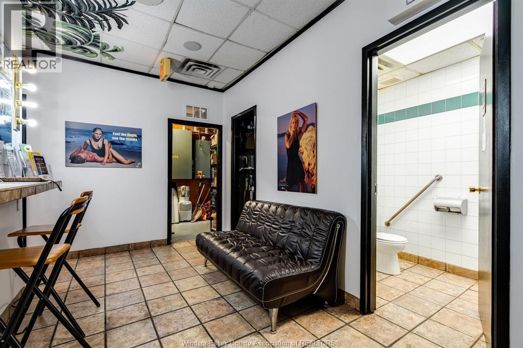 4756 Tecumseh Road, Windsor, Ontario  N8T 1B7 - Photo 30 - 25028189