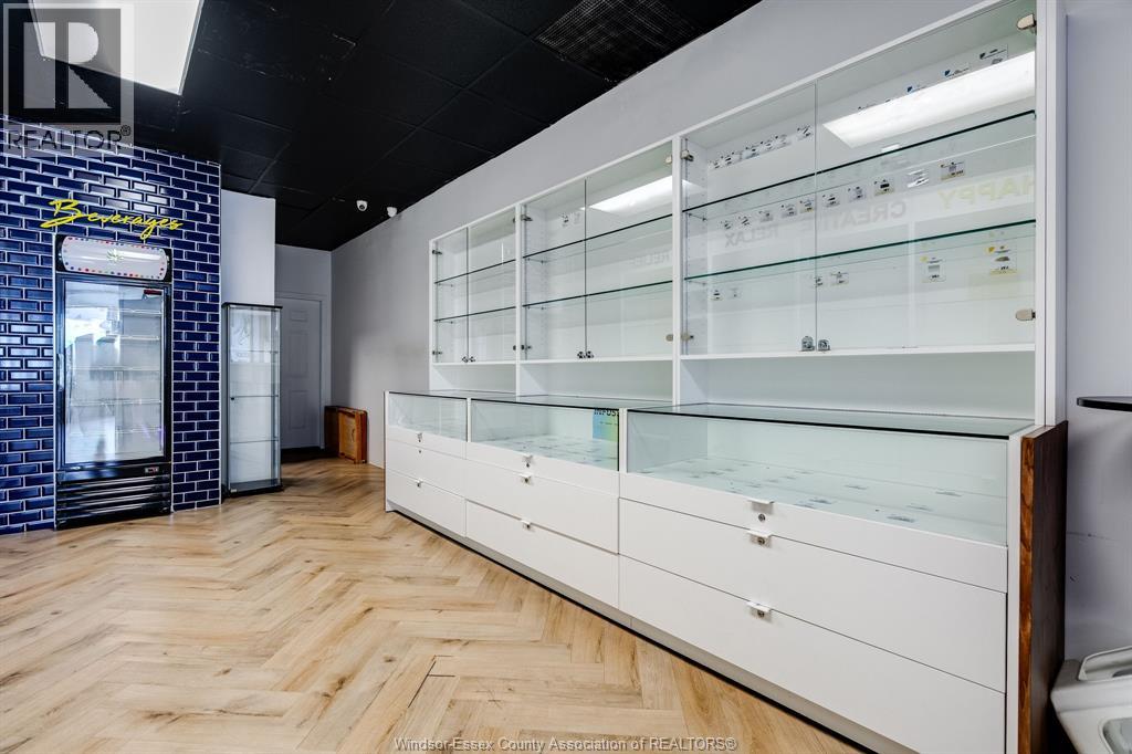 4756 Tecumseh Road, Windsor, Ontario  N8T 1B7 - Photo 9 - 25028189