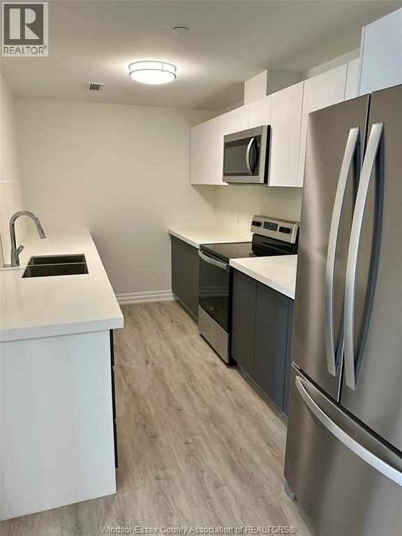 3320 Stella Crescent Unit# 212, Windsor, Ontario  N8T 0B7 - Photo 3 - 25028286