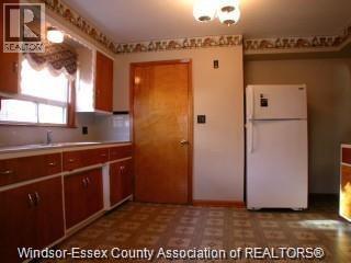 336 Partington Avenue, Windsor, Ontario  N9B 2N5 - Photo 5 - 25028575