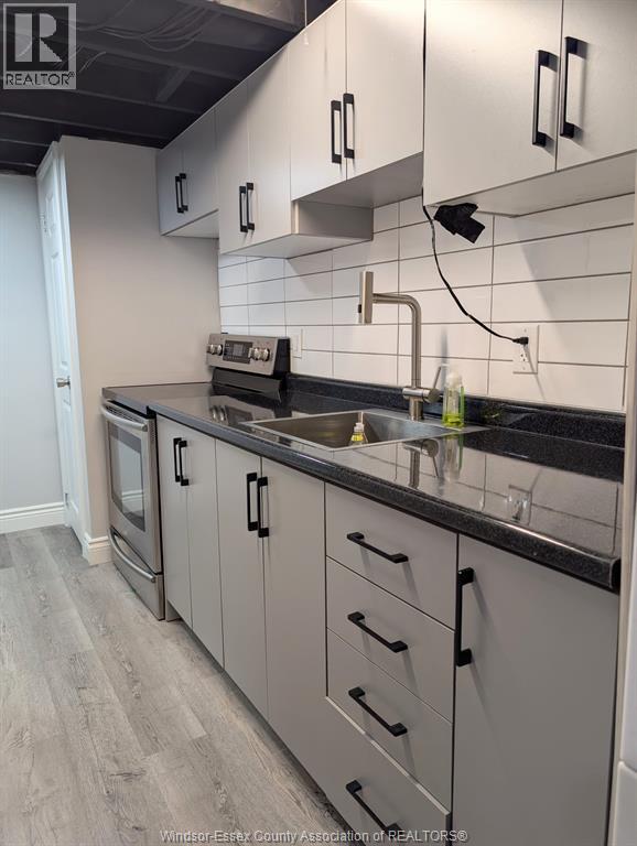 3456 Everts Avenue, Windsor, Ontario  N9E 2W1 - Photo 11 - 25028680