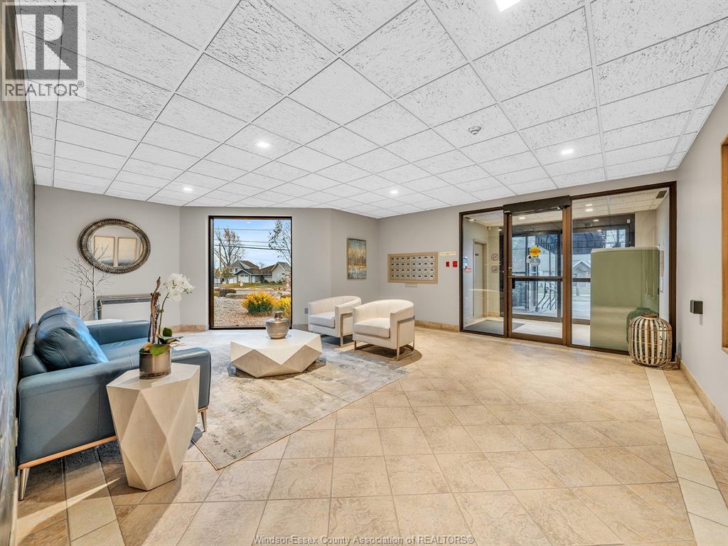 109 Robson Rd. Unit# 201, Leamington, Ontario  N8H 3V4 - Photo 3 - 25028941
