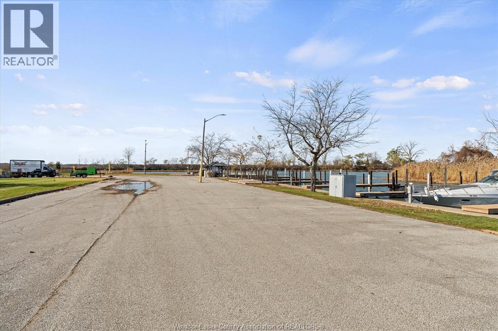 1500 Front Road North, Amherstburg, Ontario  N9V 3R3 - Photo 12 - 25028981