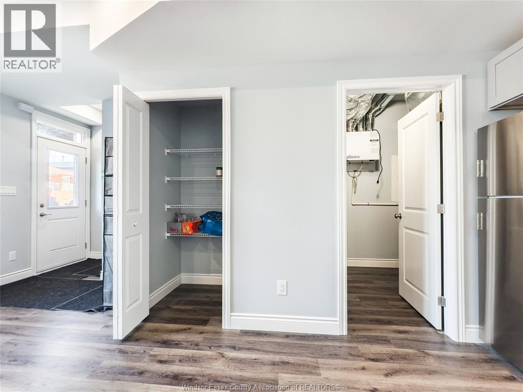 1013-1015 California Avenue, Windsor, Ontario  N9B 2Z5 - Photo 6 - 25029210