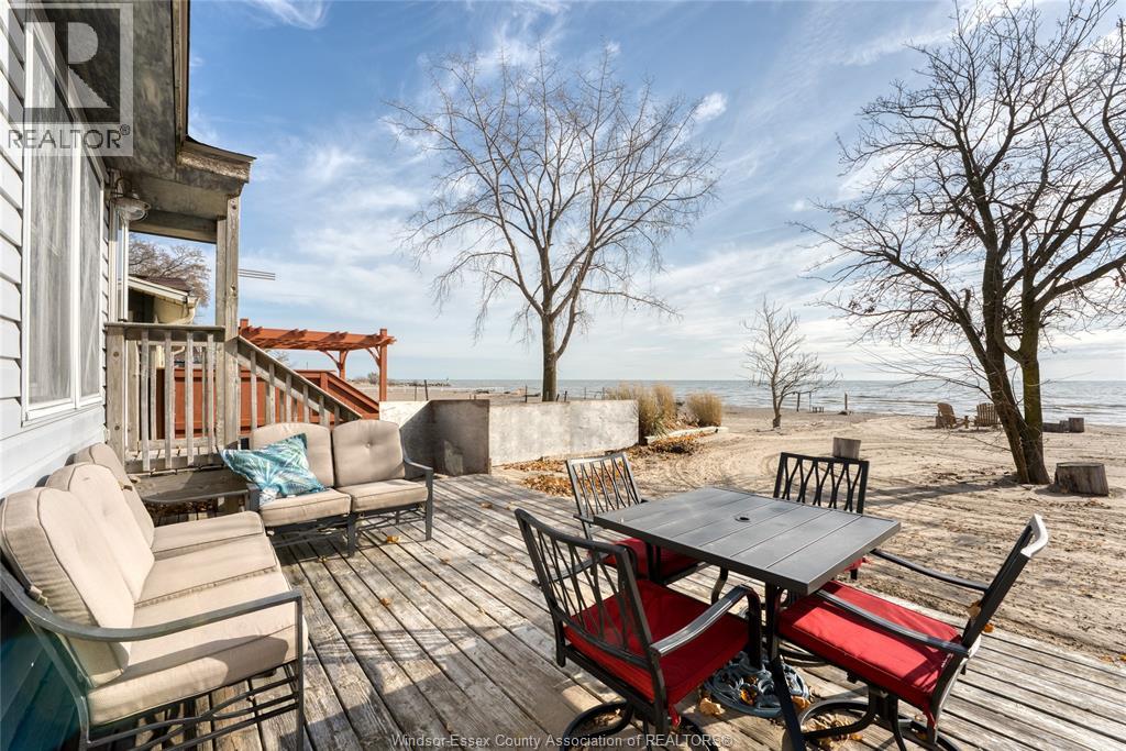 1049 Heritage Road, Kingsville, Ontario  N9Y 2E6 - Photo 26 - 25029317