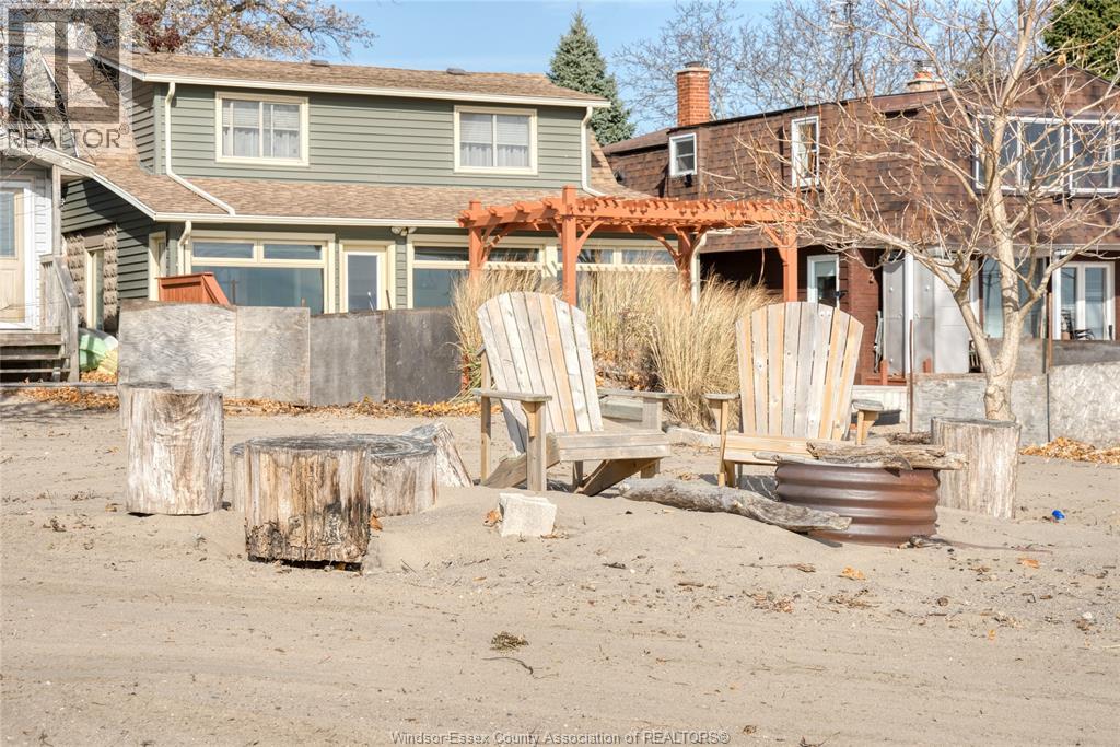 1049 Heritage Road, Kingsville, Ontario  N9Y 2E6 - Photo 33 - 25029317