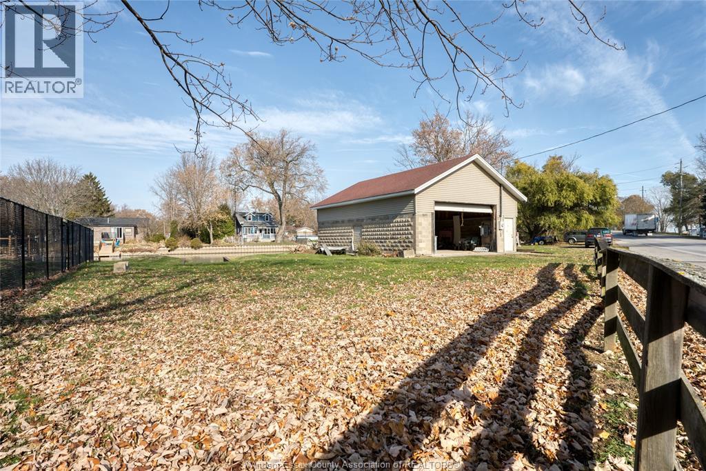 1049 Heritage Road, Kingsville, Ontario  N9Y 2E6 - Photo 37 - 25029317