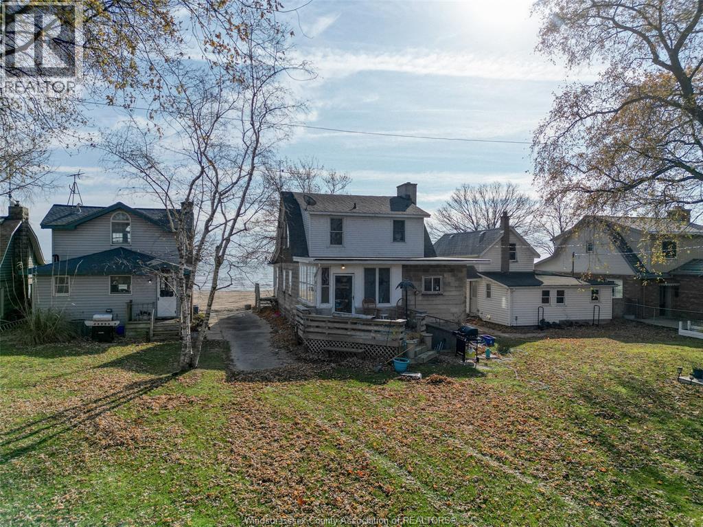 1049 Heritage Road, Kingsville, Ontario  N9Y 2E6 - Photo 43 - 25029317