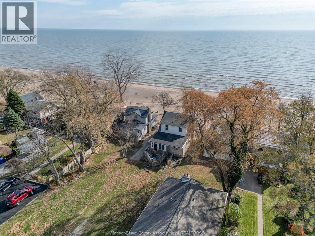 1049 Heritage Road, Kingsville, Ontario  N9Y 2E6 - Photo 44 - 25029317