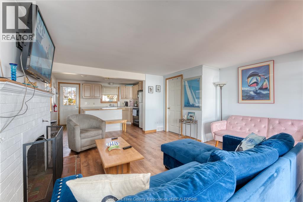 1049 Heritage Road, Kingsville, Ontario  N9Y 2E6 - Photo 7 - 25029317