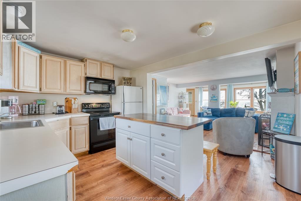 1049 Heritage Road, Kingsville, Ontario  N9Y 2E6 - Photo 9 - 25029317