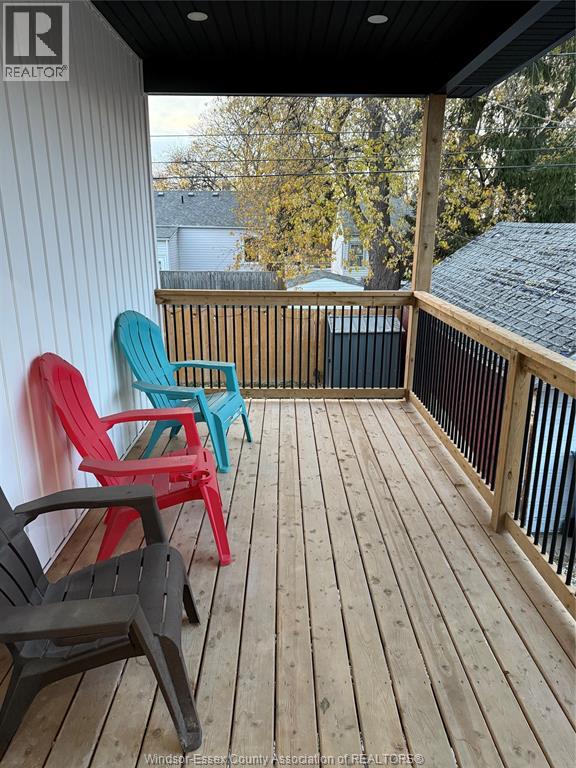 1479 Westcott, Windsor, Ontario  N8Y 4C3 - Photo 3 - 25030623