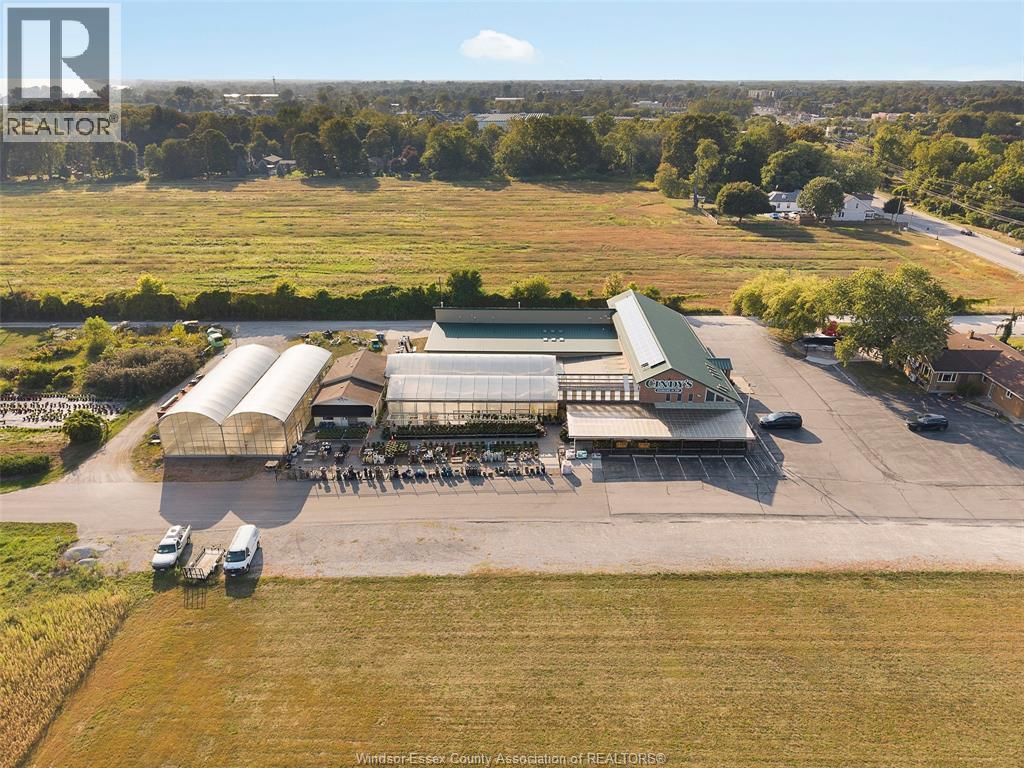 585 Seacliff Drive, Kingsville, Ontario  N9Y 2K6 - Photo 3 - 25030751