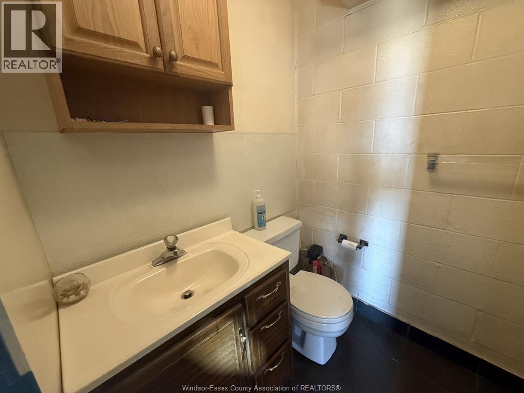 3414 Wyandotte Street East, Windsor, Ontario  N8Y 1G1 - Photo 11 - 25030888