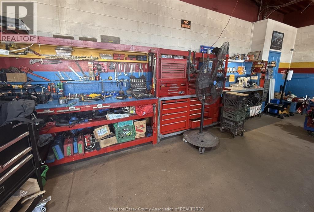 3414 Wyandotte Street East, Windsor, Ontario  N8Y 1G1 - Photo 2 - 25030888