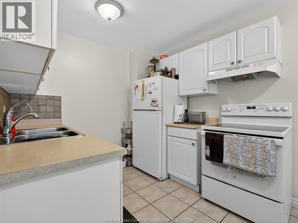 5408 Lassaline Avenue, Windsor, Ontario  N8T 1A8 - Photo 6 - 25030900
