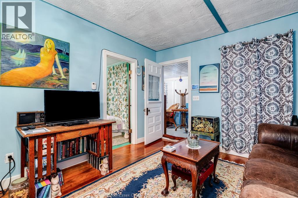 42 Pulley Road, Leamington, Ontario  N0P 2P0 - Photo 4 - 25030915