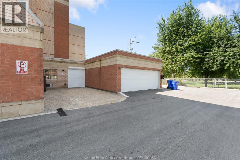 99 Robson Road Unit# 303, Leamington, Ontario  N8H 2M8 - Photo 6 - 25030926