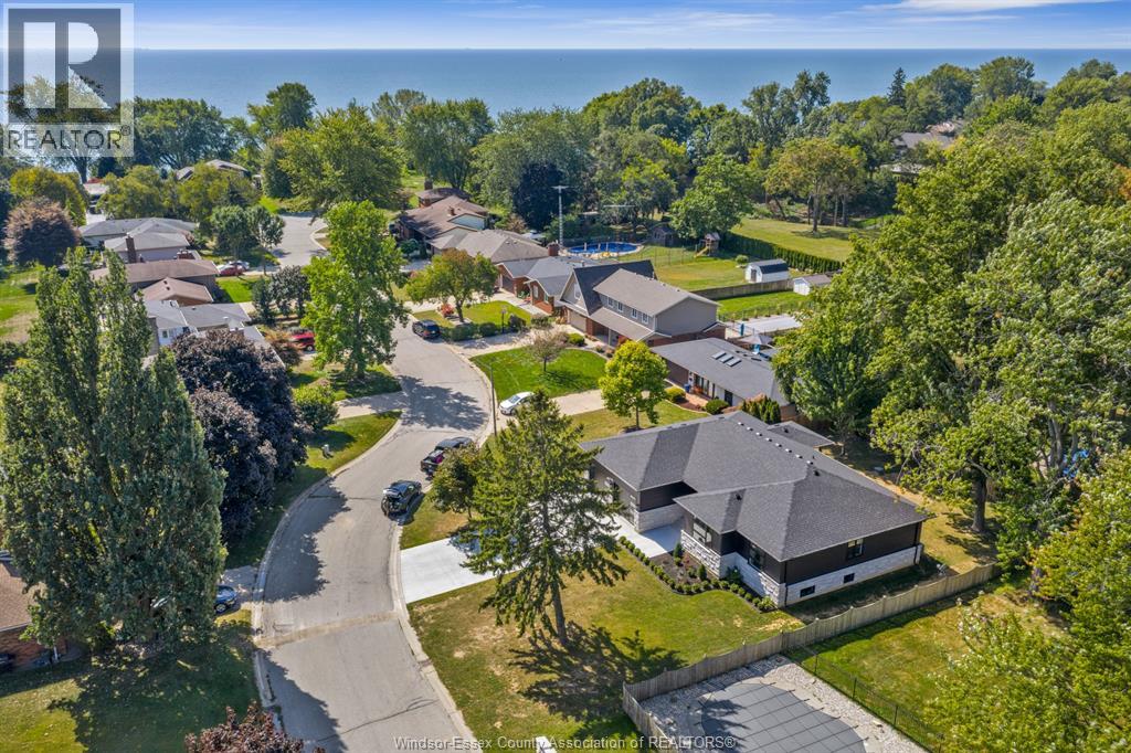 1499 Fuller Drive, Kingsville, Ontario  N9Y 3M7 - Photo 3 - 25031146