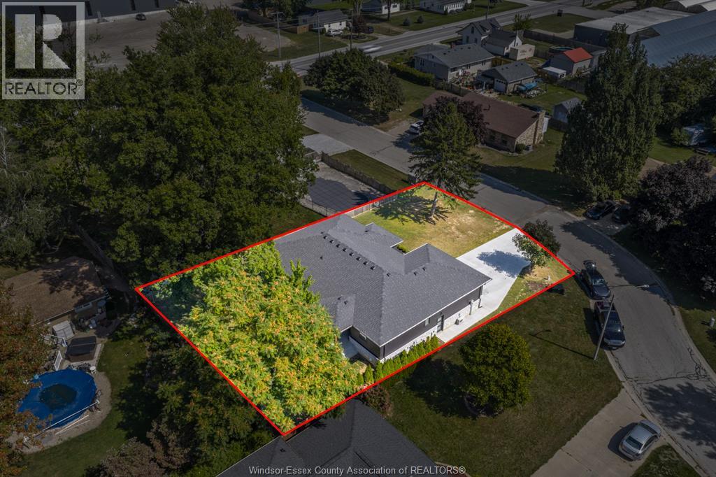 1499 Fuller Drive, Kingsville, Ontario  N9Y 3M7 - Photo 48 - 25031146