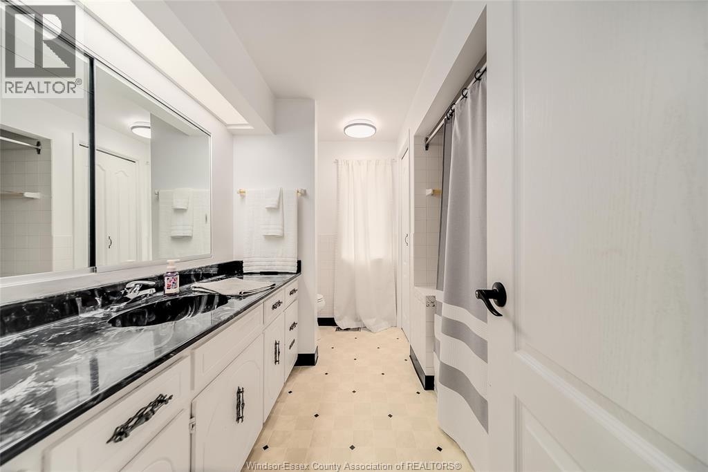 7744 Saint-Philippe Line, Grande Pointe, Ontario  N0P 1S0 - Photo 38 - 25031179