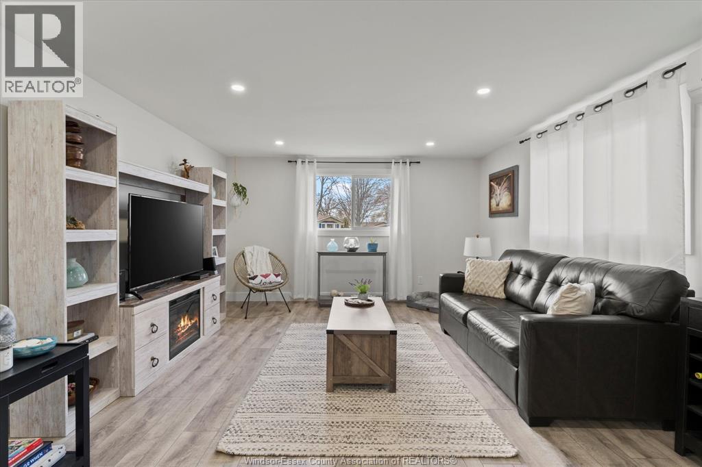 388 North Malden, Essex, Ontario  N8M 2Z3 - Photo 5 - 25031195