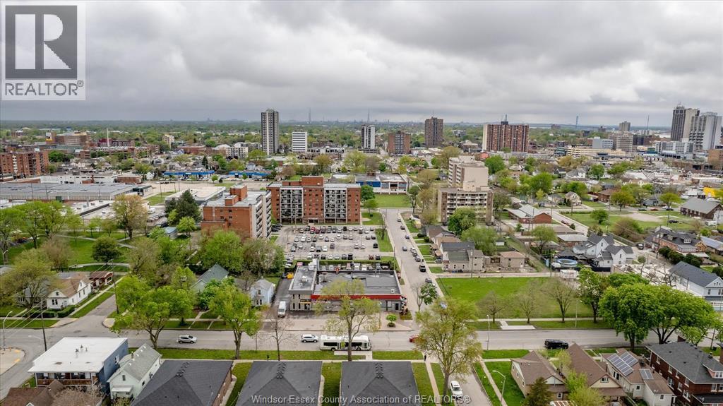 857 Howard Avenue, Windsor, Ontario  N9A 1S1 - Photo 5 - 25031334
