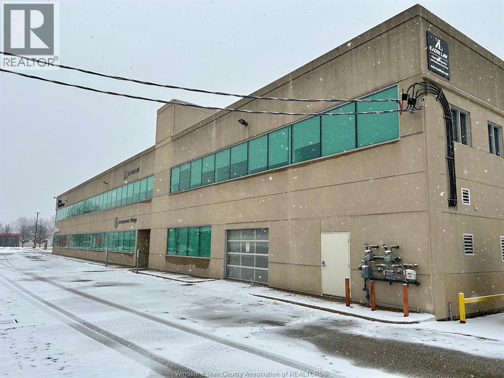 2555 Ouellette Avenue Unit# 175, Windsor, Ontario  N8X 1L9 - Photo 3 - 25031340