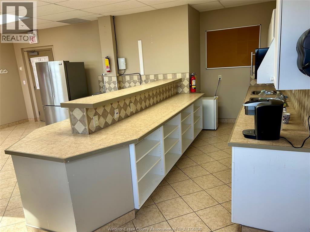 3295 Quality Way Unit# 301, Windsor, Ontario  N8T 3R9 - Photo 9 - 25031339