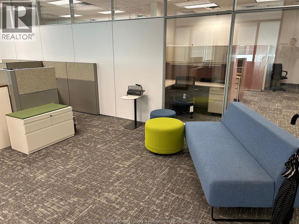 2555 Ouellette Avenue Unit# 200, Windsor, Ontario  N8X 1L9 - Photo 12 - 25031356