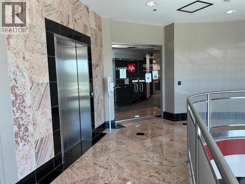 2555 Ouellette Avenue Unit# 200, Windsor, Ontario  N8X 1L9 - Photo 16 - 25031356