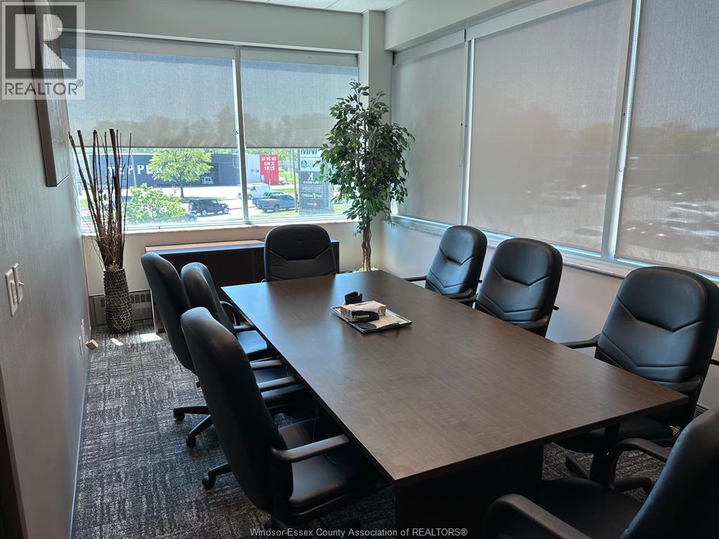 2555 Ouellette Avenue Unit# 200, Windsor, Ontario  N8X 1L9 - Photo 7 - 25031356