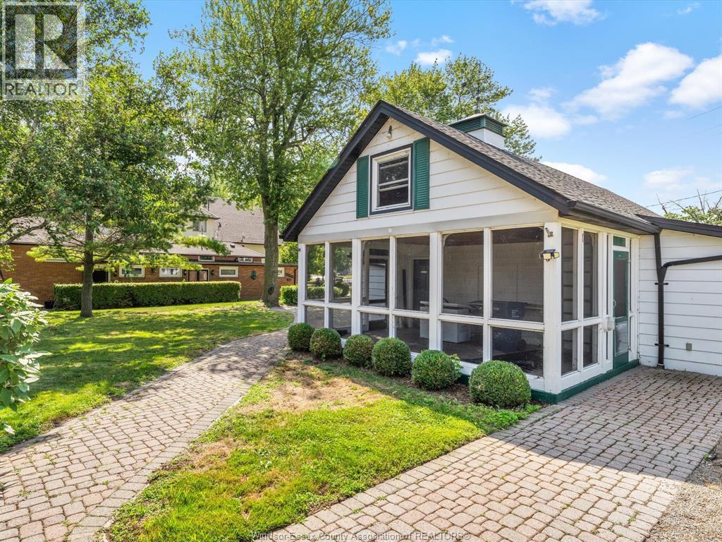 13050 Riverside Drive East, Tecumseh, Ontario  N8N 1A8 - Photo 2 - 25031363