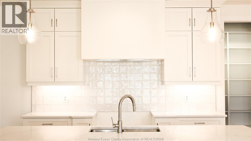 76 Boblo Island Boulevard, Amherstburg, Ontario  N9V 0H7 - Photo 6 - 25031368