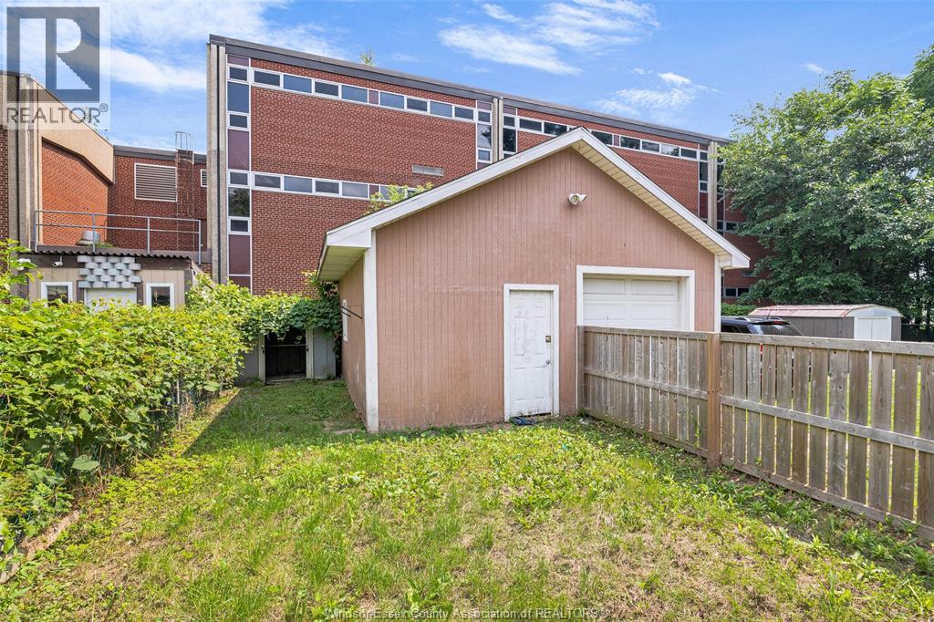 3217 Linwood, Windsor, Ontario  N9C 1P9 - Photo 21 - 25031378