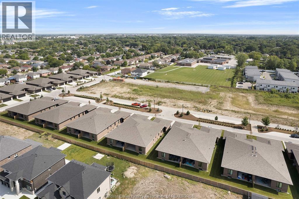 592 Lily Mac Boulevard, Windsor, Ontario  N6E 3N7 - Photo 42 - 25031554