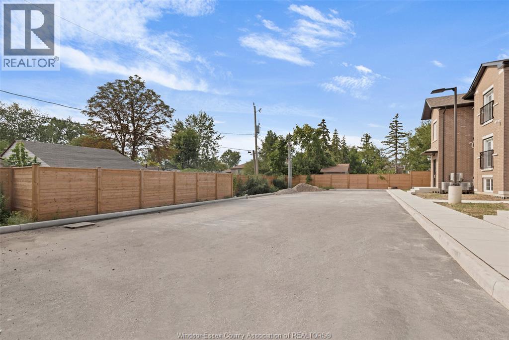 233 Watson Unit# 306, Windsor, Ontario  N8S 3R8 - Photo 18 - 25031560