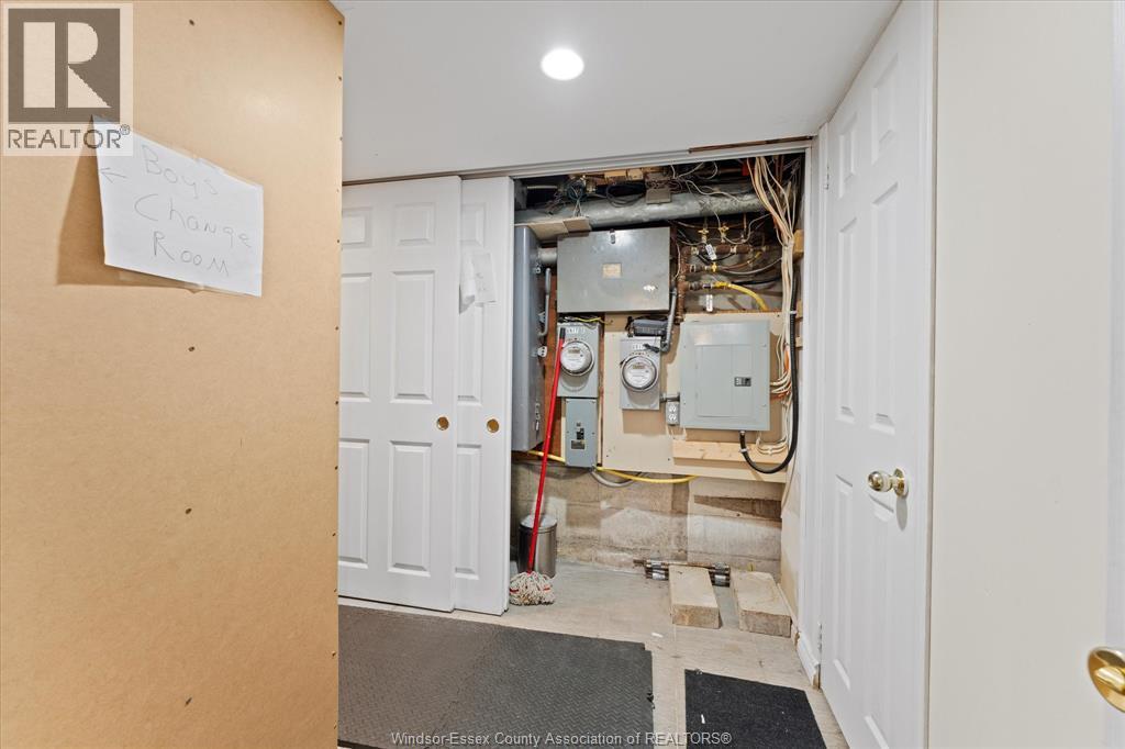 3315 Tecumseh Road East, Windsor, Ontario  N8W 1H4 - Photo 17 - 25031664